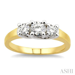 Round Shape Past Present & Future Diamond Engagement Ring