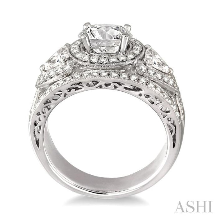 Round Shape Semi-Mount Halo Diamond Engagement Ring