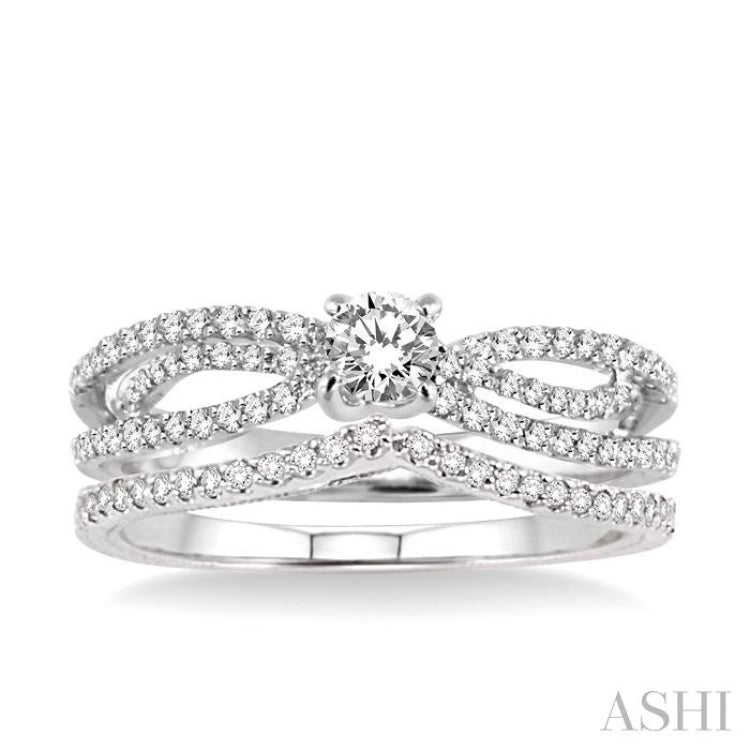 Round Shape Diamond Wedding Set