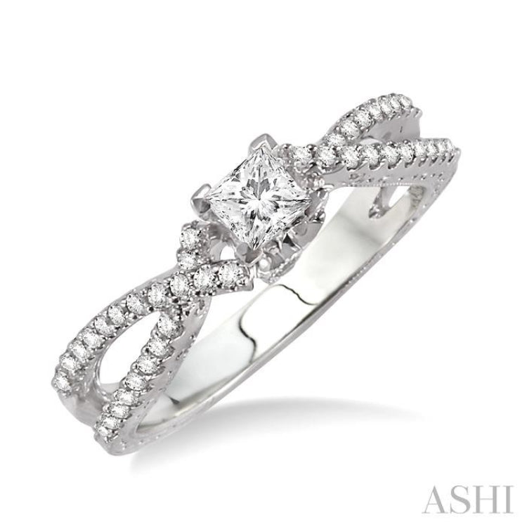 Princess Shape Diamond Engagement Ring