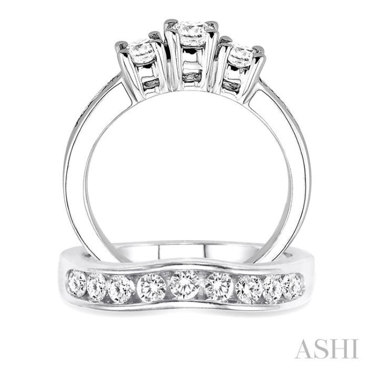 Round Shape Past Present & Future Diamond Wedding Set