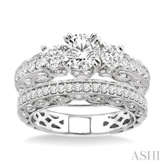 Round Shape Past Present & Future Diamond Wedding Set