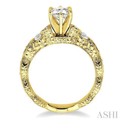 Round Shape Diamond Engagement Ring