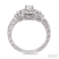 Round Shape Semi-Mount Halo Diamond Engagement Ring