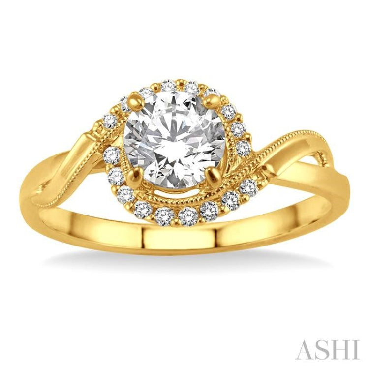 Round Shape Halo Diamond Engagement Ring