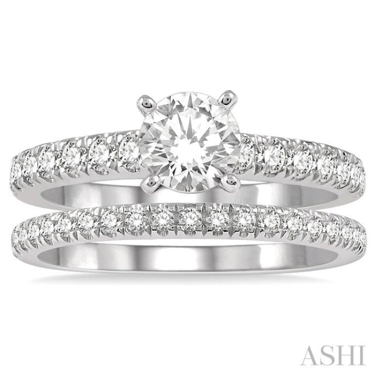 Round Shape Diamond Wedding Set