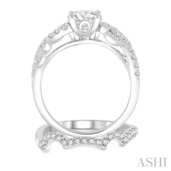 Round Shape Diamond Wedding Set