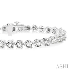 9 Ctw 3 Prong Round Cut Diamond Tennis Bracelet in 14K White Gold