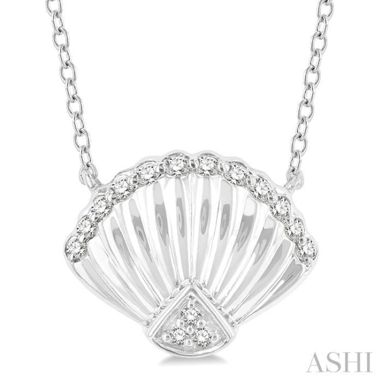 Seashell Petite Diamond Fashion Pendant