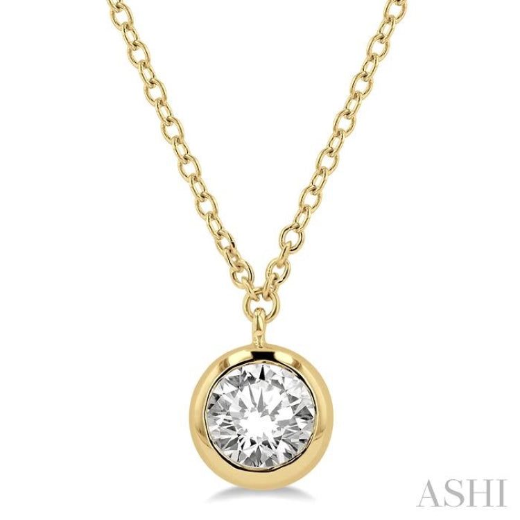 Round Shape Bezel Set Diamond Necklace