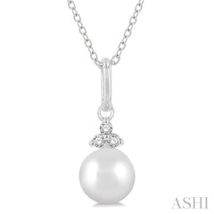 Pearl & Petite Diamond Fashion Pendant