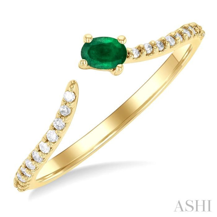 4X3 MM Oval Cut Emerald and 1/10 Ctw Petite Round Cut Diamond Precious Fashion Ring in 10K Yellow Gold