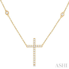 1/2 Ctw Round Cut Diamond Cross Fashion Station Necklace in 10K Yellow Gold