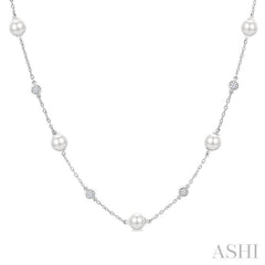 5 MM Round Shape Cultured Pearl and 1/4 Ctw Round Cut Diamond Station Necklace in 14K White Gold