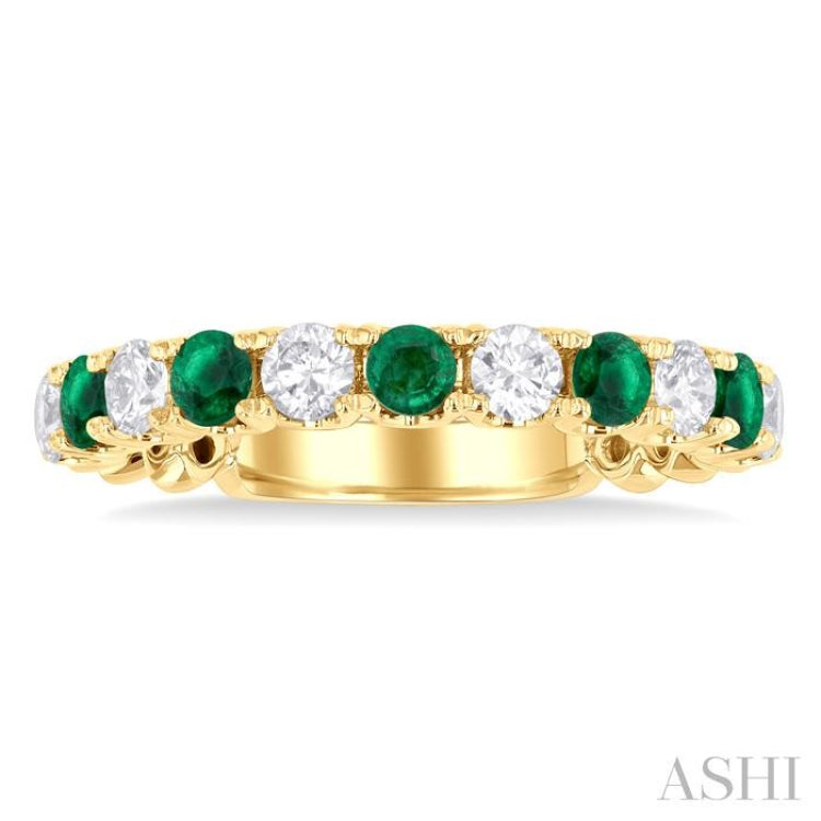 2.85 MM Emerald and 1/2 Ctw Round Cut Diamond Precious Wedding Band in 14K Yellow Gold