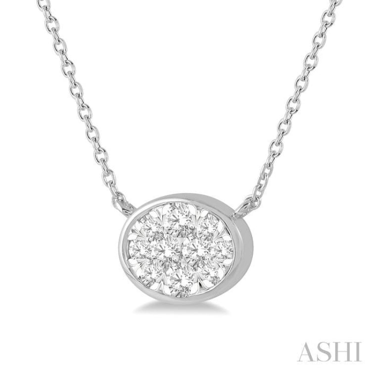 Oval Shape East-West Lovebright Essential Diamond Necklace