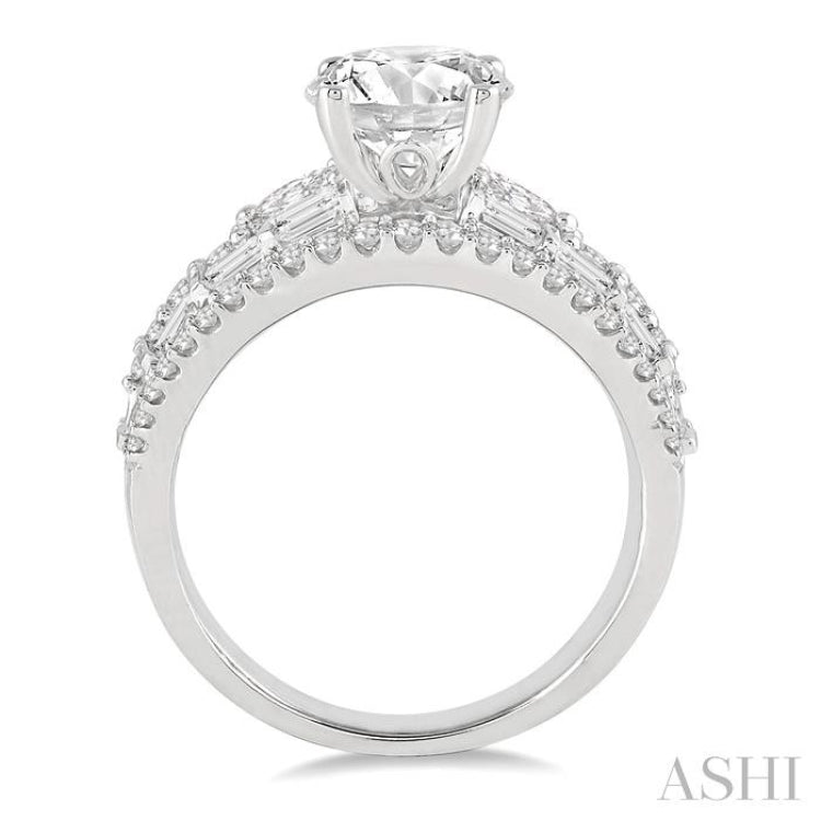 Round Shape Semi-Mount Diamond Engagement Ring