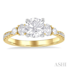 Round Shape Semi-Mount Diamond Engagement Ring