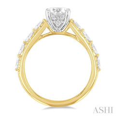 Round Shape Semi-Mount Diamond Engagement Ring