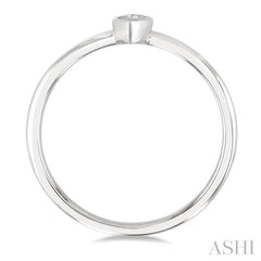1/6 Ctw Petite Bezel Set Pear Cut Diamond Fashion Ring in 10K White Gold