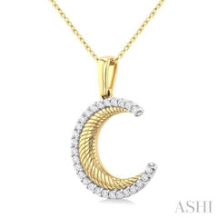 1/5 Ctw Spiral Textured Crescent Moon Round Cut Diamond Fashion Pendant With Chain in 14K Yellow Gold