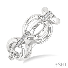 1/20 Ctw Oval Shape D-Link Round Cut Diamond Ring in Sterling Silver