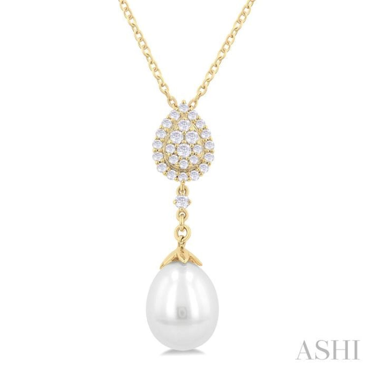 9X7 MM Pear Shape Mount Cultured Pearl Drop and 1/5 ctw Round Cut Diamond Fashion Pendant With Chain in 14K Yellow Gold