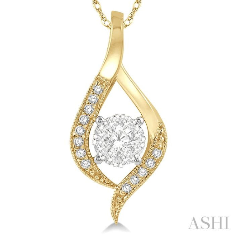 1/5 Ctw Curved Lovebright Round Cut Diamond Pendant in 14K Yellow and White Gold with chain