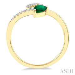 6x4 MM Pear Shape Emerald and 1/10 Ctw Round Cut Diamond Precious Ring in 10K Yellow Gold