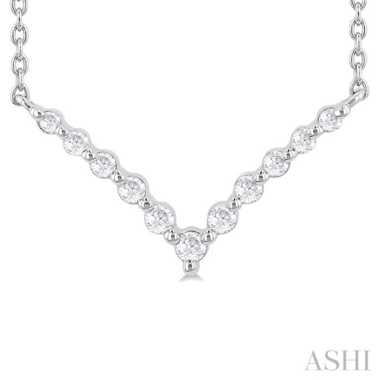 1/8 Ctw Petite Chevron Round Cut Diamond Pendant With Chain in Sterling Silver