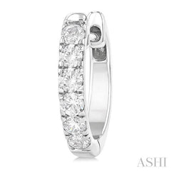 1/2 Ctw Round Cut Diamond Hoop Earrings in 14K White Gold